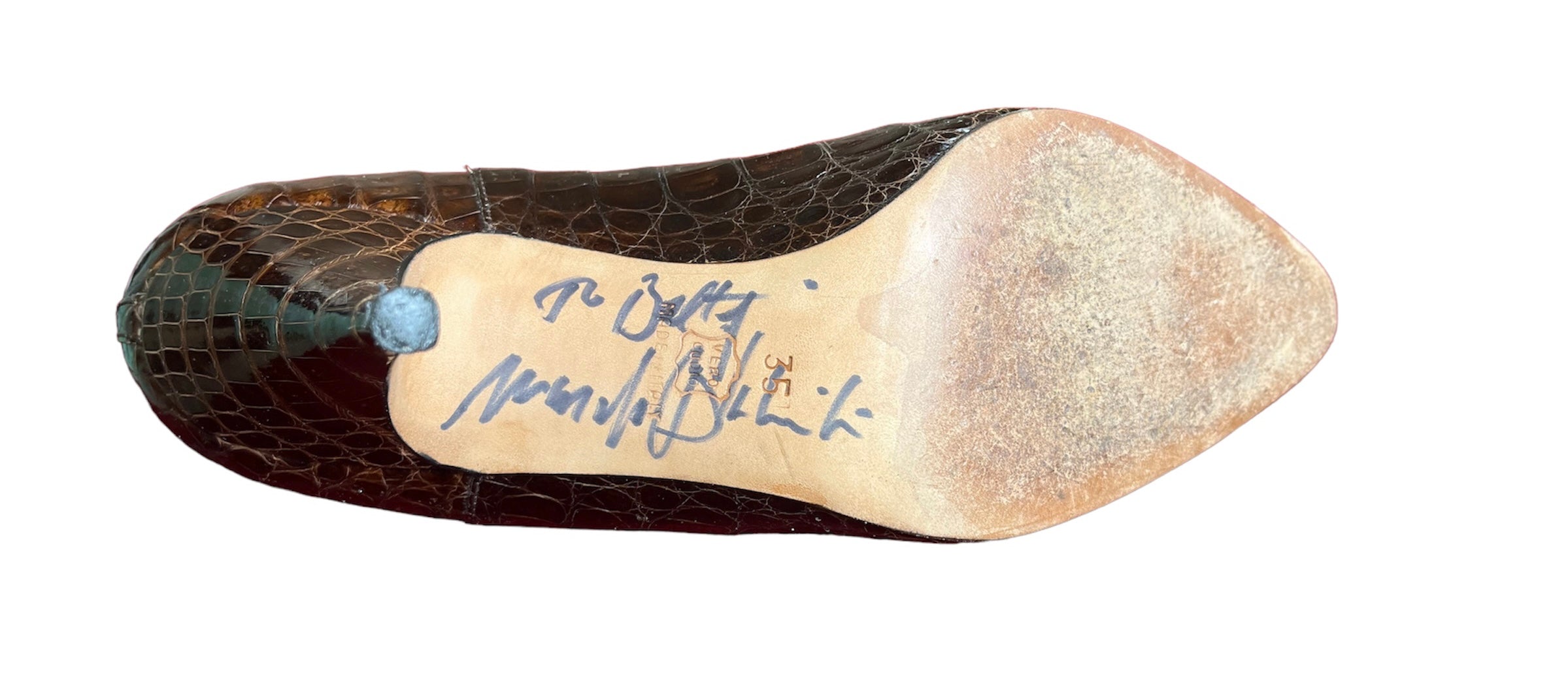 PRICE Autographed Manolo Blahnik Crocodile Leather Pumps AUTOGRAPH LEFT SHOE READS TO BETTY MANOLO BLAHNIK 2 OF 6
